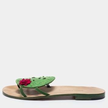 Pre Owned Manolo Blahnik Green Ostrich Leather Flat Sides Size 38