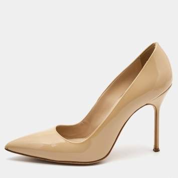Pre Owned Manolo Blahnik Beige Patent Leather BB Pumps Size 38