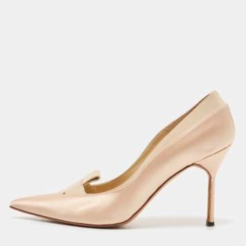 Pre Owned Manolo Blahnik Beige Satin Pointed Toe Pumps Size 38.5