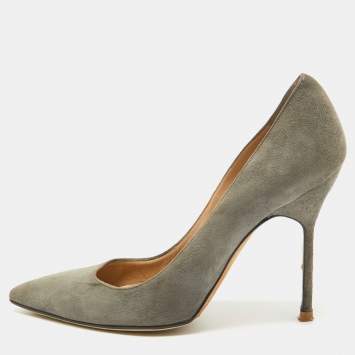 Pre Owned Manolo Blahnik Grey Suede BB Pumps Size 38