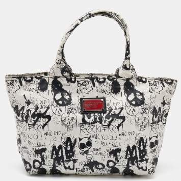Pre Owned Marc by Marc Jacobs White/Black Coated Canvas Large Graffiti Tote