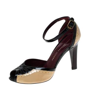 Pre Owned Marc by Marc Jacobs Black/Beige Patent Leather Ankle Strap Sandals Size 36