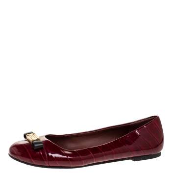 Pre Owned Marc by Marc Jacobs Red Croc Embossed Patent Leather Logo Ballet Flats Size 39
