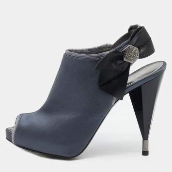 Pre Owned Marc by Marc Jacobs Grey Satin Slingback Sandals Size 37