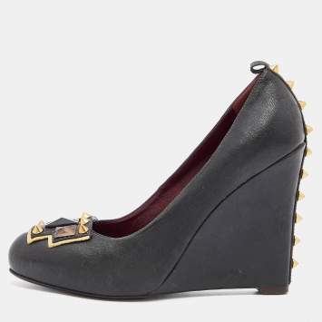 Pre Owned Marc by Marc Jacobs Black Leather Embellished Platform Wedge Pumps Size 37