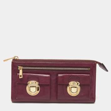 Pre Owned Marc Jacobs Magenta Leather Zip Continental Wallet