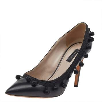 Pre Owned Marc Jacobs Black Leather Embellished Pumps Size 39