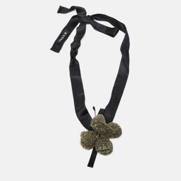 Pre Owned Marni Green Floral Textured Petal Ribbon Choker