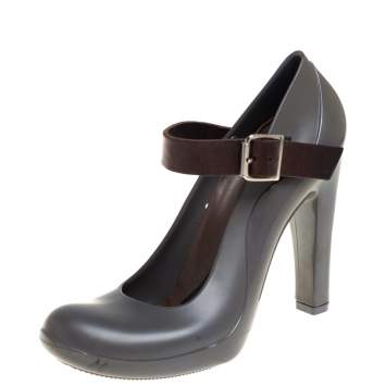 Pre Owned Marni Grey Rubber And Brown Leather Mary Jane Pumps Size 37