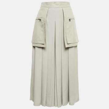 Pre Owned Max Mara Beige Crepe Pleated Flared Capri Pants M