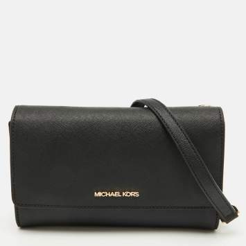 Pre Owned Michael Kors Black Leather Jet Set Flap Crossbody Bag