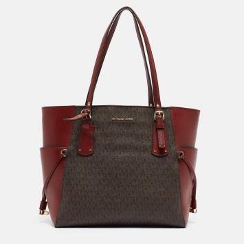 Pre Owned Michael Kors Red/Brown Signature Coated Canvas and Leather Voyager East West Tote