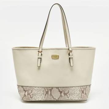 مملوكة مسبقًا Michael Kors Jet Set Off White/Grey Python Embossed and Leather Tote