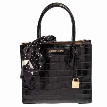 Pre Owned Michael Kors Black Leather Mini Mercer Tote