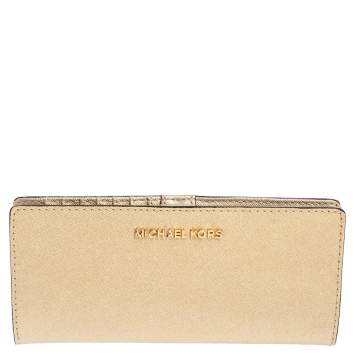 مملوكة مسبقًا Michael Kors Gold Leather Jet Set Travel Bifold Wallet