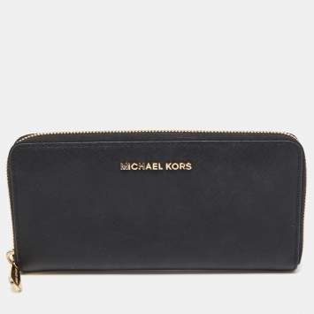 Pre Owned Michael Kors Black Leather Bedford Zip Around Wallet