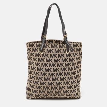 Pre Owned Michael Kors Black/Beige Signature Canvas and Leather Jet Set Tote
