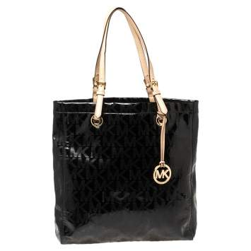 مملوكة مسبقًا MICHAEL Michael Kors Black Signature Mirror PVC and Leather North South Tote