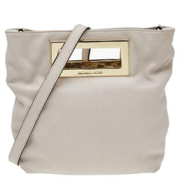 مملوكة مسبقًا MICHAEL Michael Kors Off White Leather Crossbody Bag