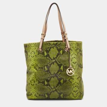 مملوكة مسبقًا MICHAEL Michael Kors Green/Beige Python Embossed Leather North South Tote
