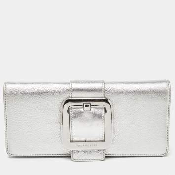 Pre Owned MICHAEL Michael Kors Silver Leather Buckle Detail Clutch