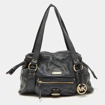 مملوكة مسبقًا MICHAEL Michael Kors Black Leather Drawstring Shoulder Bag