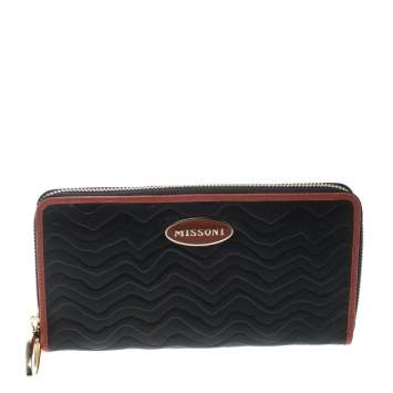 Pre Owned Missoni Black Zigzag Embossed Leather Zip Around Continental Wallet