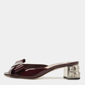Pre Owned Miu Miu Burgundy Patent Leather Bow Crystal Embellished Block Heel Slide Sandals Size 37.5