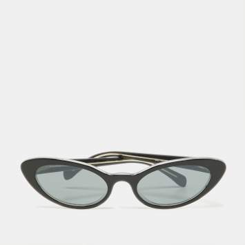 Pre Owned Miu Miu Black/Grey SMU09U Cat-Eye Sunglasses