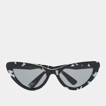 Pre Owned Miu Miu Black SMU 01V Cat Eye Sunglasses