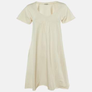 مملوكة مسبقًا فستان ميوميو كريمي قطن محبوك برقبة دائرية كبير