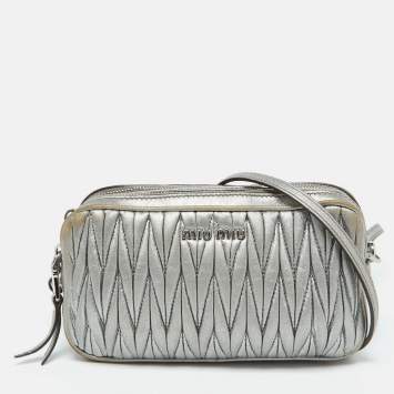 Pre Owned Miu Miu Silver Matelassé Leather Double Zip Crossbody Bag