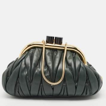 Pre Owned Miu Miu Green Matelassé Leather Belle Chain Clutch