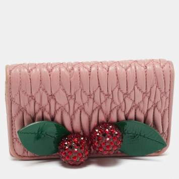 Pre Owned Miu Miu Crystal Embellished Pink Matelassé Leather Flap Card Case