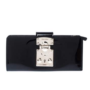 Pre Owned Miu Miu Black Patent Leather Clasp Lock Wallet 