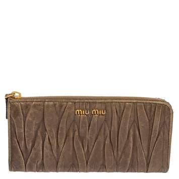 Pre Owned Miu Miu Dark Beige Matelassé Leather Zip Around Continental Wallet