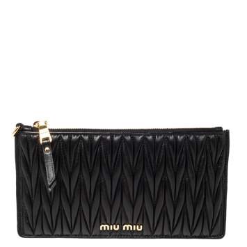 Pre Owned Miu Miu Black Matelassé Leather Zipper Wallet