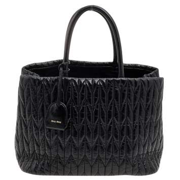 Pre Owned Miu Miu Black Matelassé Leather Snap Tote