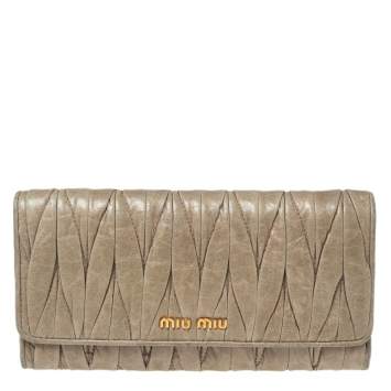 Pre Owned Miu Miu Pale Green Matelassé Leather Flap Continental Wallet