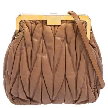 Pre Owned Miu Miu Beige Leather Matelassé Clasp Clutch