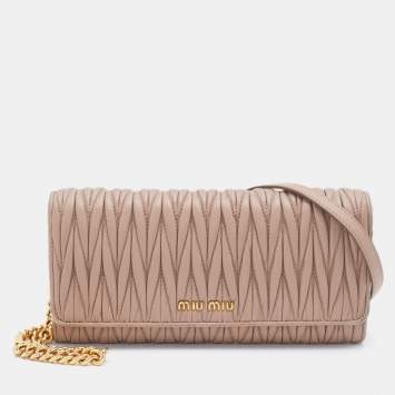 Pre Owned Miu Miu Beige Leather Matelasse Flap WOC Wallet