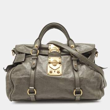 Miu Miu Vitello Lux Bow Handbag (SHG-24188) – LuxeDH