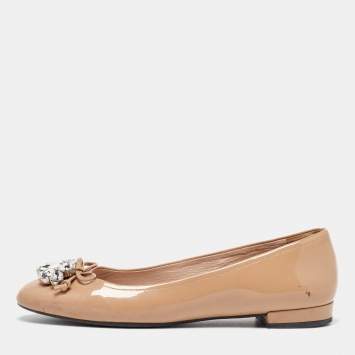 Pre Owned Miu Miu Beige Patent Leather Crystal Embellished Ballet Flats Size 37.5