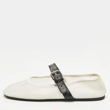 Pre Owned Miu Miu Size 40 White Leather and Net Mary-Jane Ballet Flats