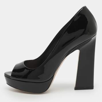 مملوكة مسبقًا Miu Miu Size 36 Black Patent Leather Peep Toe Pumps