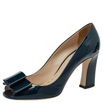 مملوكة مسبقًا Miu Miu Navy Blue Patent Leather Bow Pumps Size 39
