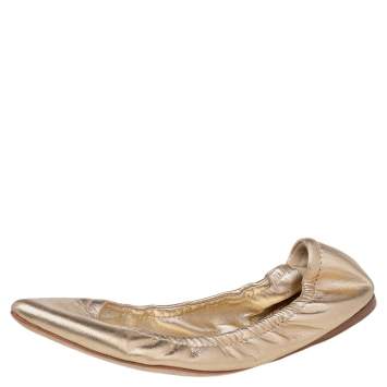 Pre Owned Miu Miu Gold Leather Pointed Toe Scrunch Ballet Flats Size 37
