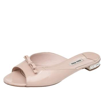 Pre Owned Miu Miu Beige Patent Leather Crystal Embellished Heel Bow Open Toe Flats Size 38.5