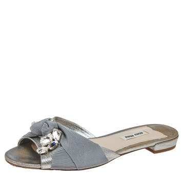 Pre Owned Miu Miu Silver Leather  Knot Crystal Embellished Slide Sandals Size 38