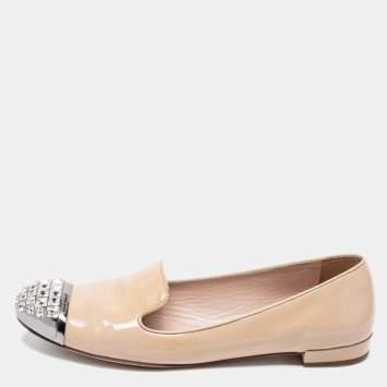Pre Owned Miu Miu Beige Patent Leather Crystal Embellished Cap Toe Smoking Slippers Size 40